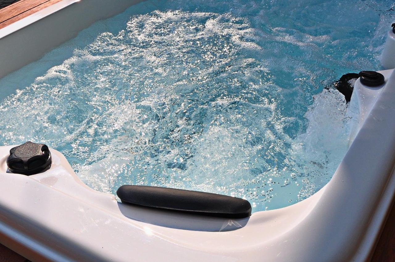 Una Spettacolare Vista Mare - Casa Con Jacuzzi 贝尔杰吉 外观 照片