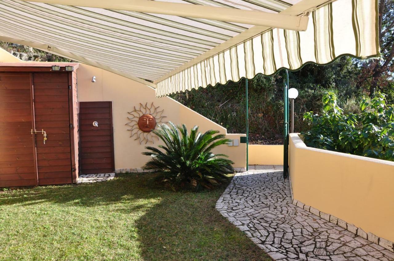 Una Spettacolare Vista Mare - Casa Con Jacuzzi 贝尔杰吉 外观 照片